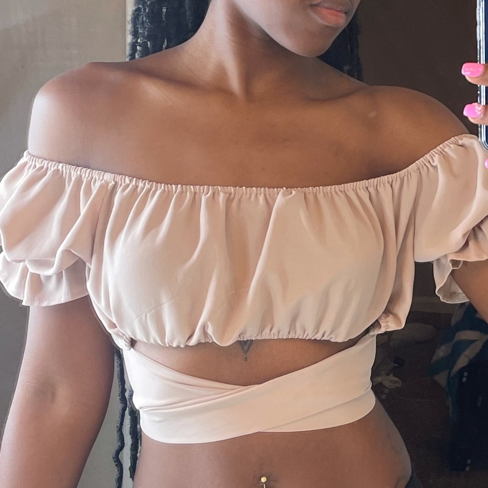 Cropped shirt